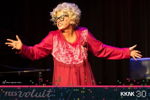 Ouma en die ou koeie